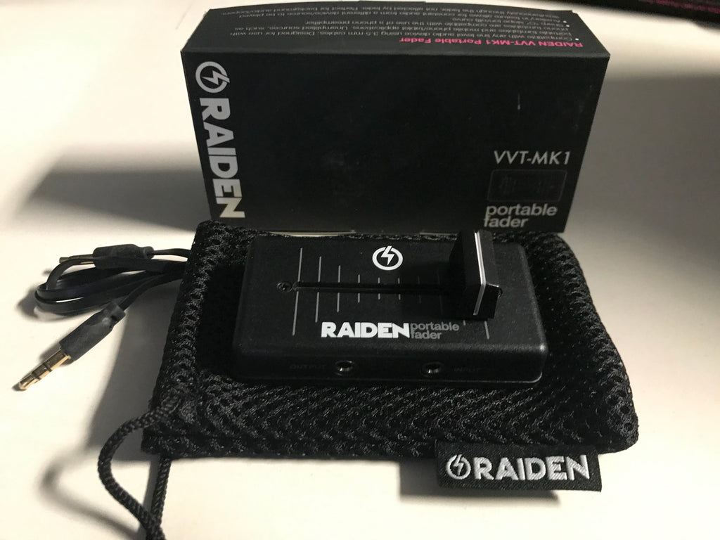 RAIDEN FADER VVT-MK1 - Black/Black - Right Side