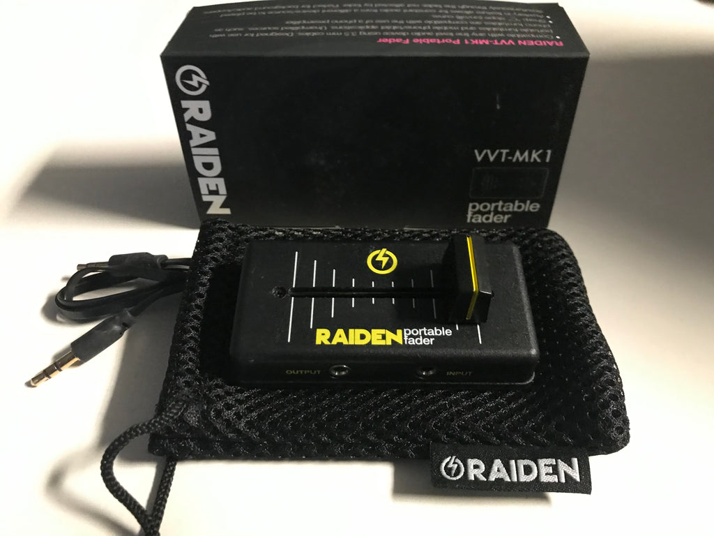 RAIDEN FADER VVT-MK1 - Black/Yellow - Right Side