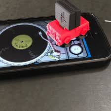 aTouch Fader + Collector Keychain (Black)