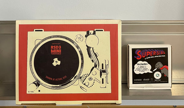 Crosley RSD3 3” Mini Turntable with Thud Rumble DJ Qbert Super Seal 3” White Vinyl